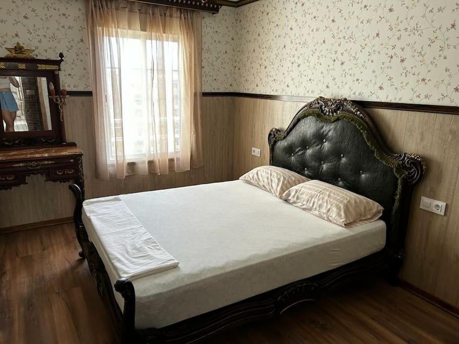 Luxury Art Apartamenty Pineda de Mar Exterior foto